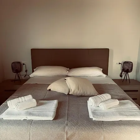 Palmhouse Cristian *